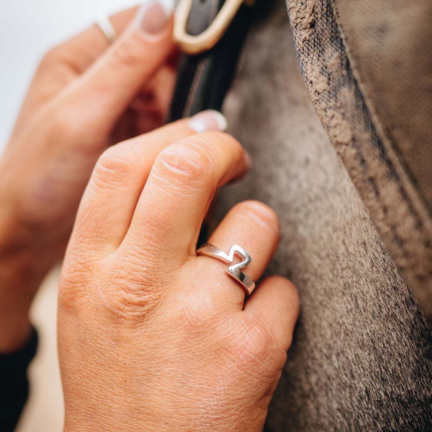 Jump Stirrup Ring