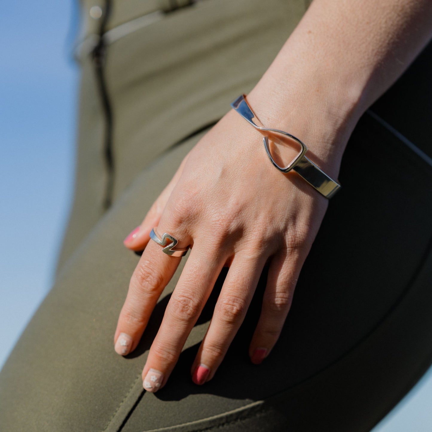 Jump Stirrup Ring